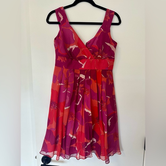 JONES NEW YORK 100% silk fit and flare hibiscus dress - Picture 5 of 8